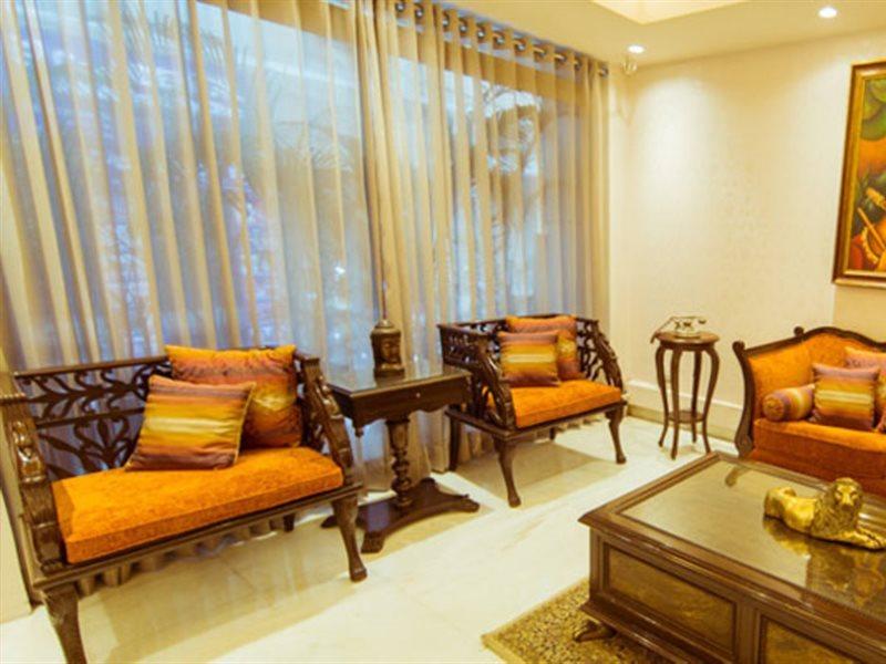 Clark International Hotel Delhi  Exterior photo